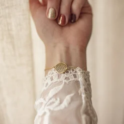 Charm Armbänder | Hey Happiness Armband Blume des Lebens Gold