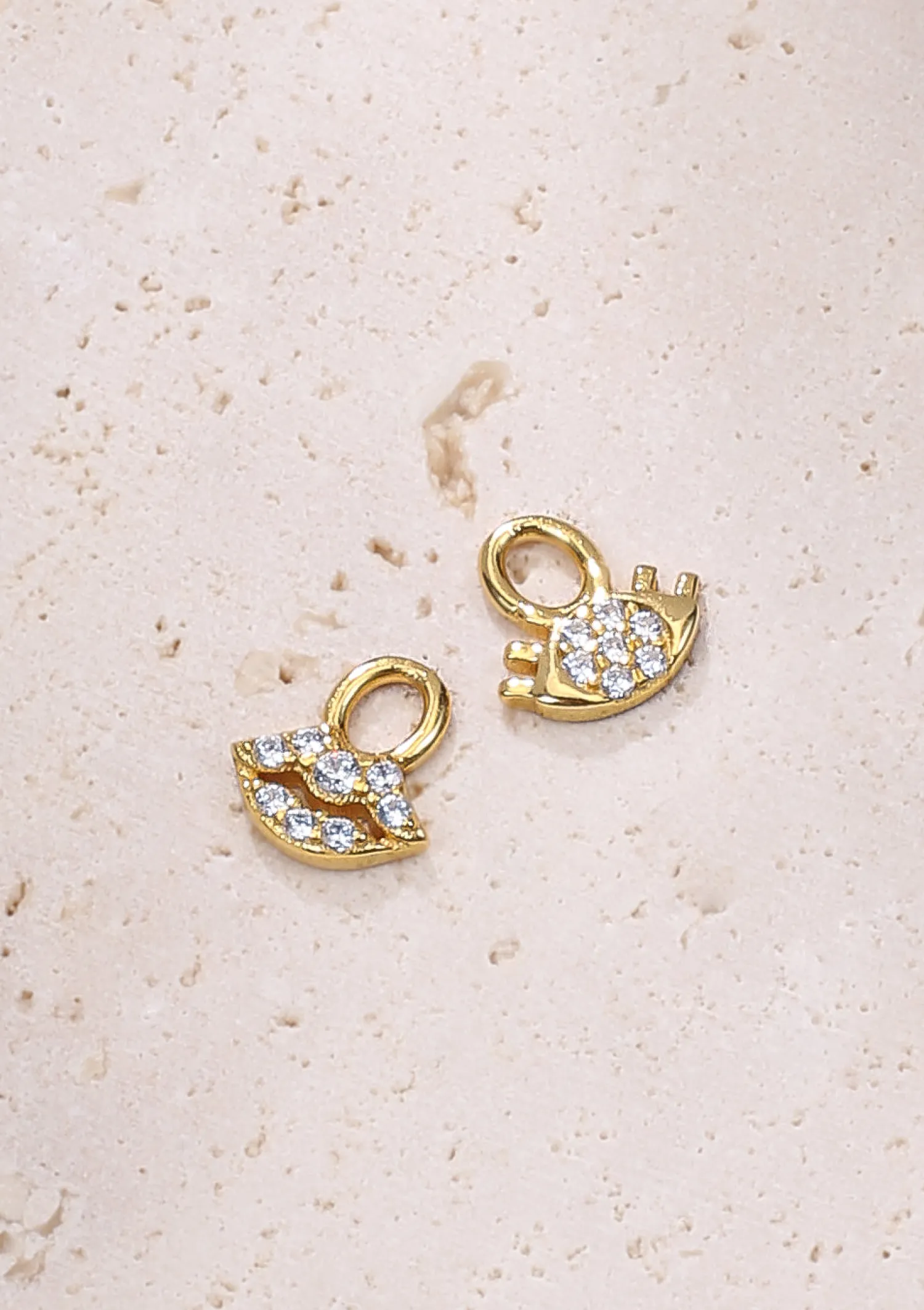 Creolen | Hey Happiness Augen und Lippen Charm Creolen aus Sterlingsilber in Gold