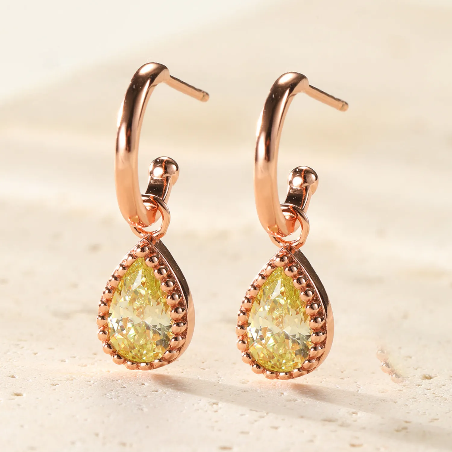 Creolen | Hey Happiness August Peridot Geburtsstein Creolen Sterlingsilber