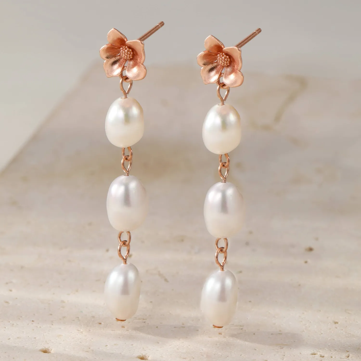 Perlenohrringe | Creolen | Hey Happiness Blume und Perle Tropfen Ohrringe aus Sterlingsilber