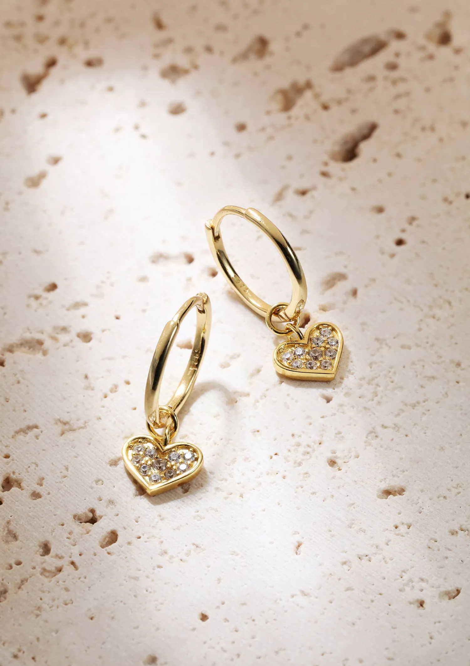 Creolen | Hey Happiness Creolen Herz Anhänger Sterlingsilber in Gold