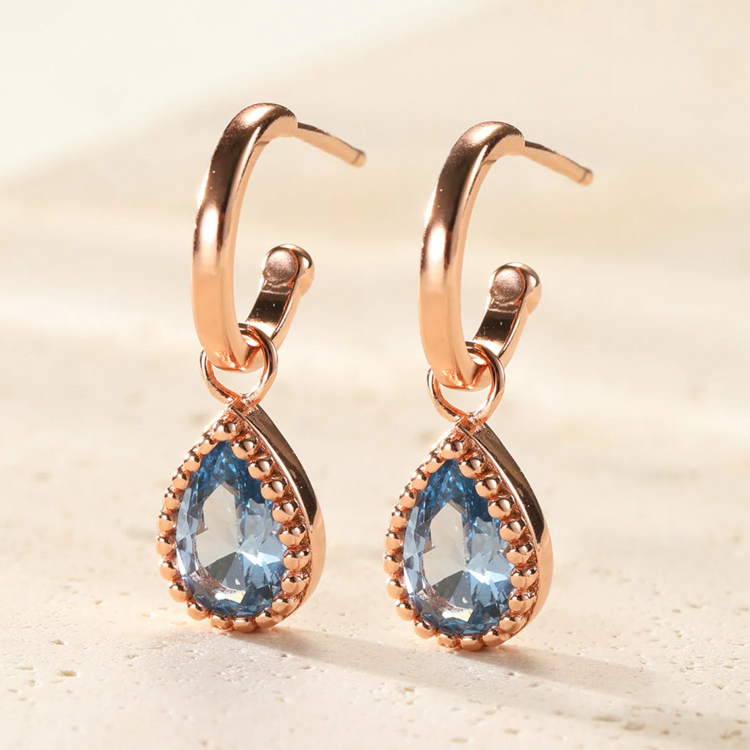 Creolen | Hey Happiness Dezember Blauer Topas Geburtsstein Creolen Sterlingsilber
