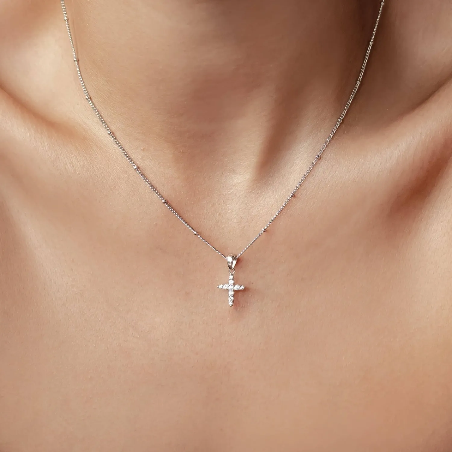 Anhänger | Filigrane Ketten | Hey Happiness Edelstein Kreuz Anhänger Kette aus Sterlingsilber