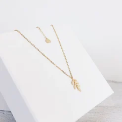 Filigrane Ketten | Hey Happiness Feine Kette mit Blatt Anhänger in farbe Gold