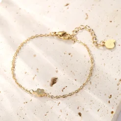 Charm Armbänder | Hey Happiness Filigranes Armband Blume in Gold