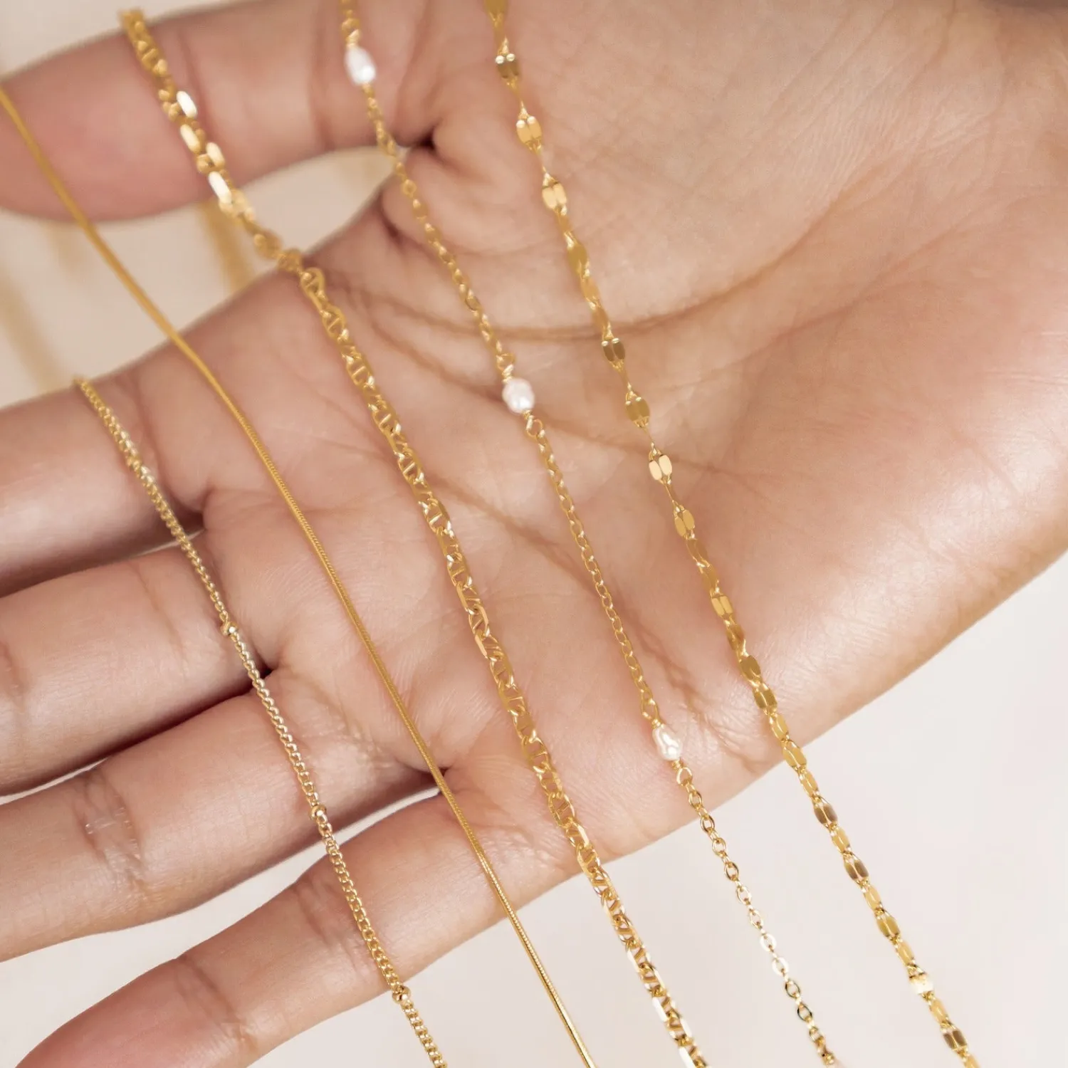 Choker Ketten | Filigrane Ketten | Hey Happiness Flache Rolokette farbe Gold