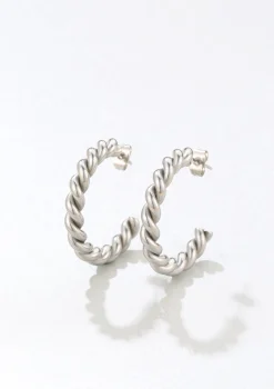 Creolen | Hey Happiness Gedrehte Creolen mit Twist in Silber Silver