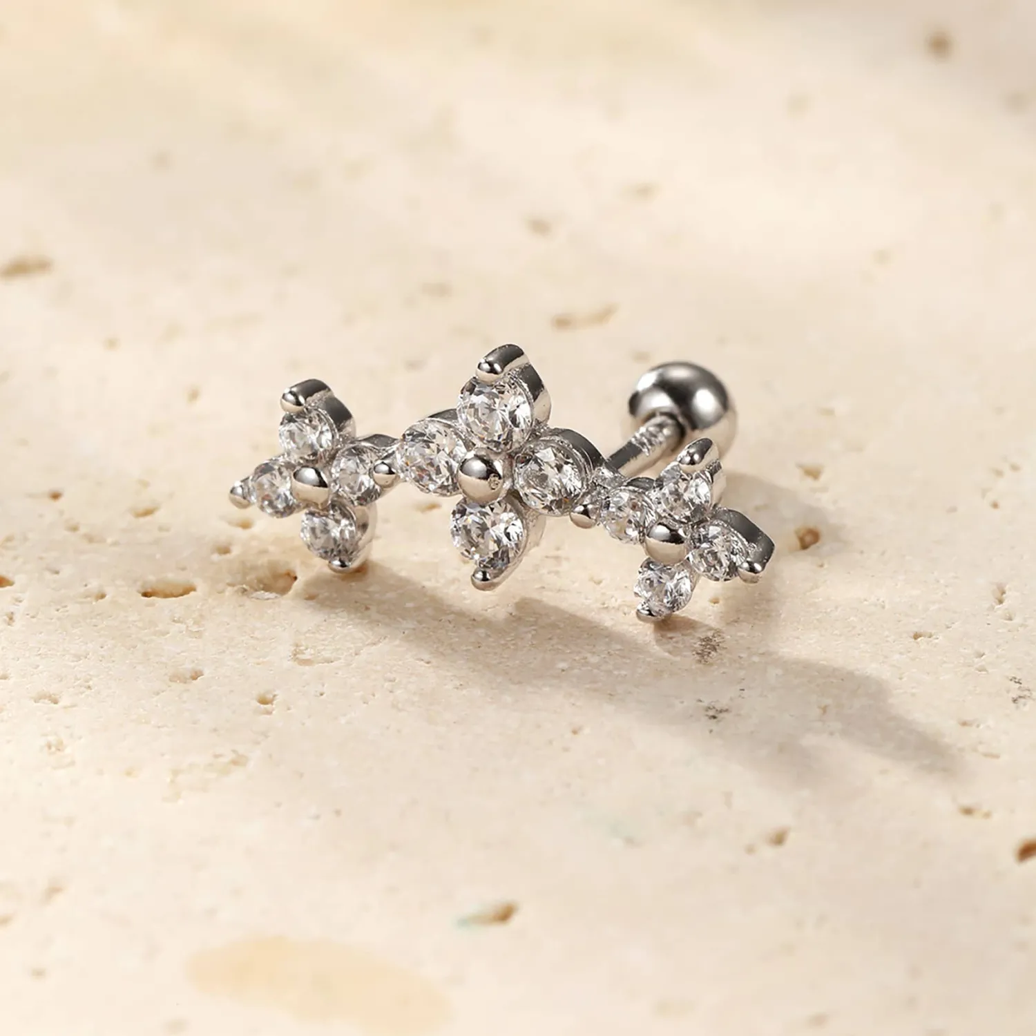 Piercings | Ohrstecker | Hey Happiness Gänseblümchen Ohrpiercing Sterlingsilber