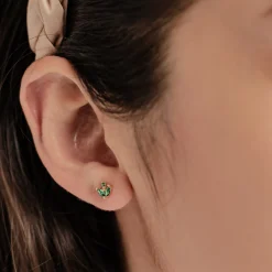 Ohrstecker | Hey Happiness Grüne Edelsteine Leuchtkäfer Ohrstecker aus Sterlingsilber
