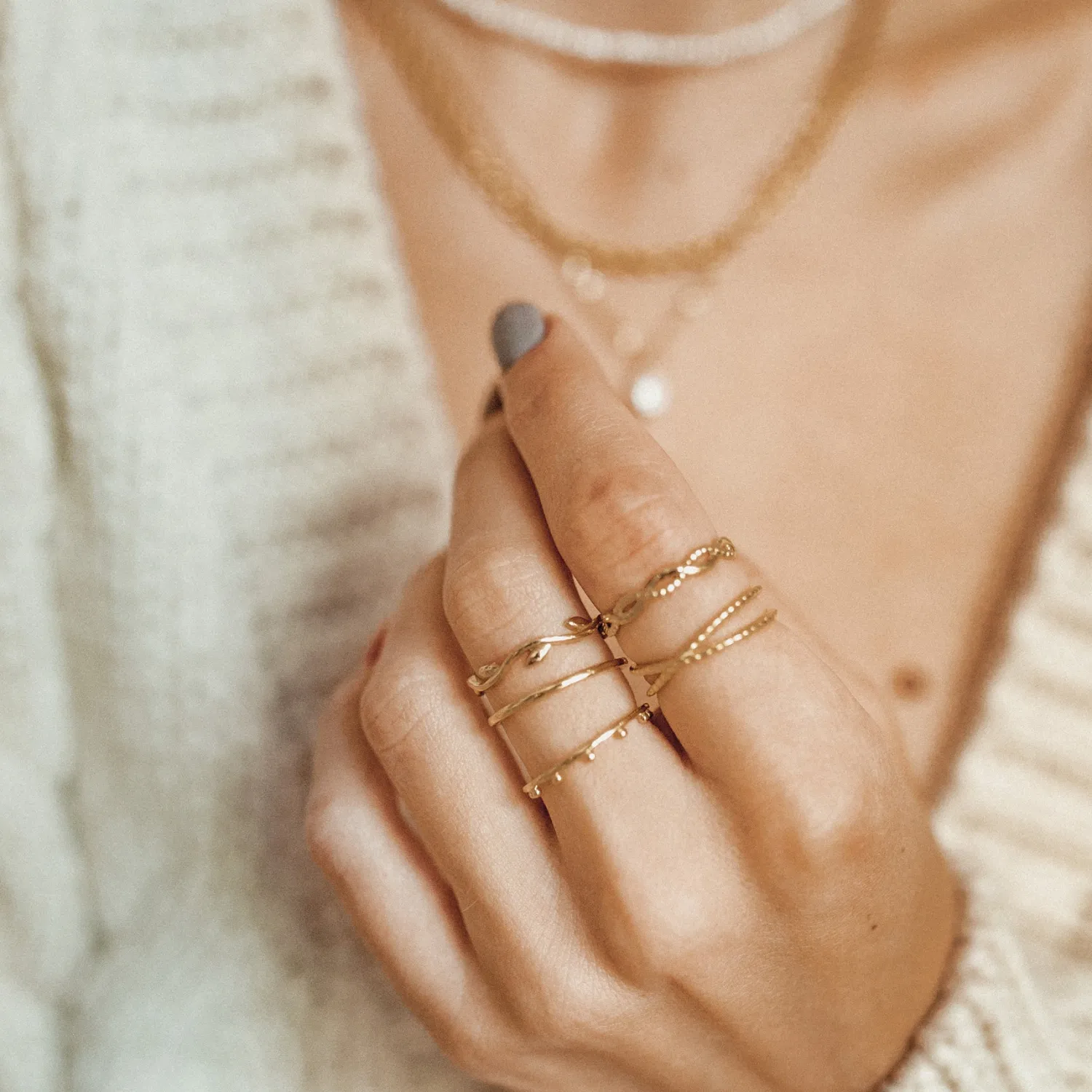 Schlichte Ringe | Hey Happiness Halo Kügelchen Ring Set Sterlingsilber in Gold