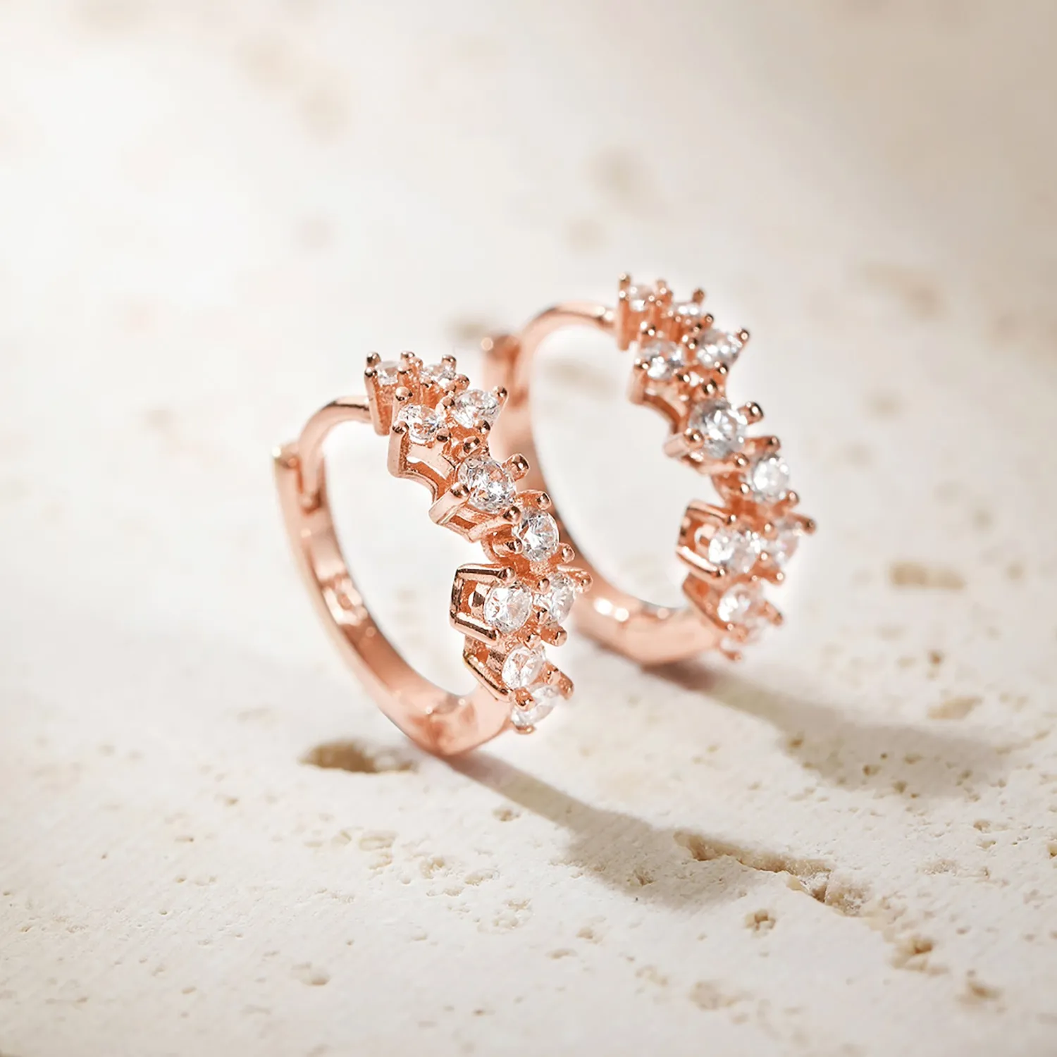 Huggie Ohrringe | Hey Happiness Huggie Ohrringe Konstellation Sterlingsilber