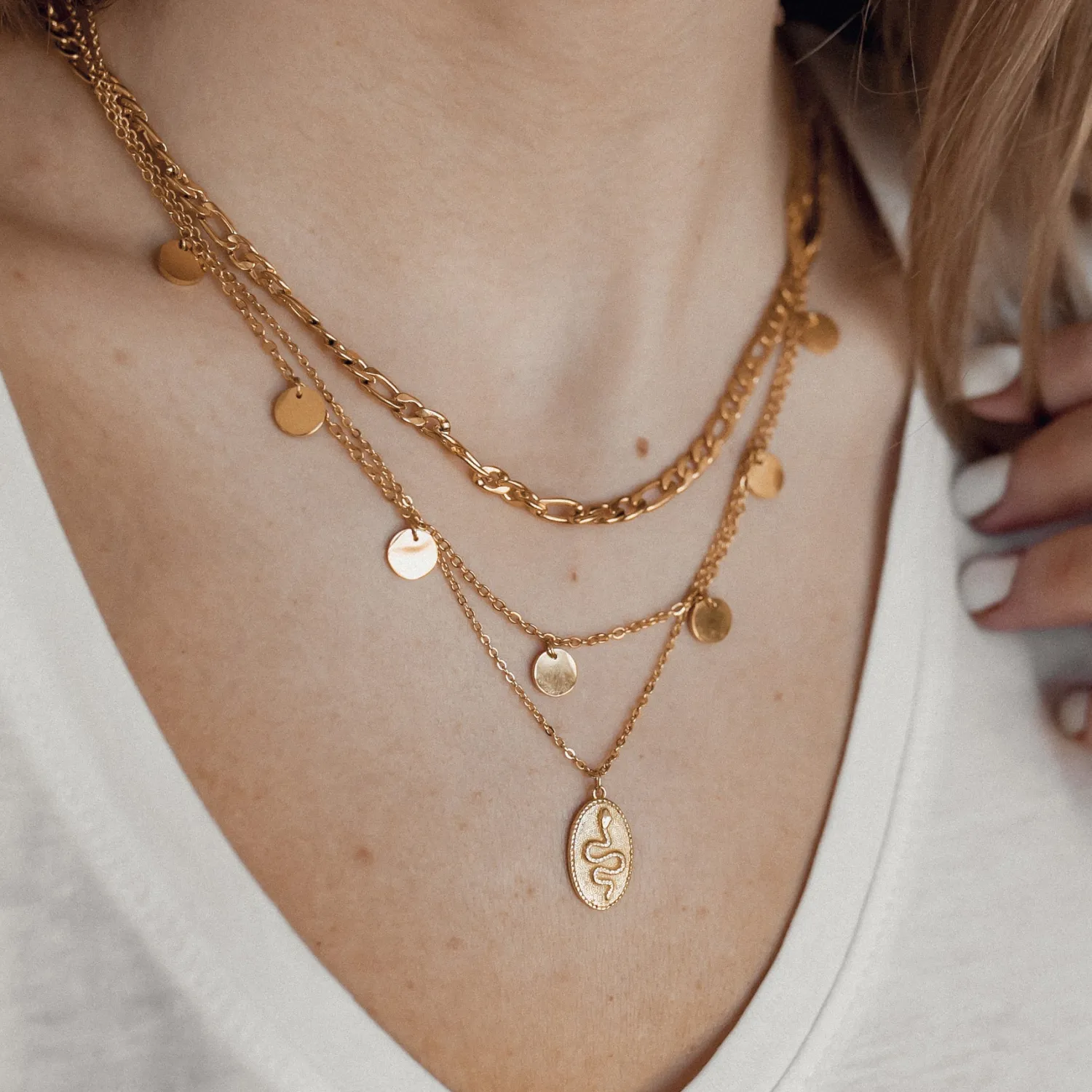 Filigrane Ketten | Hey Happiness Kette mit Mehreren Plättchen in farbe Gold