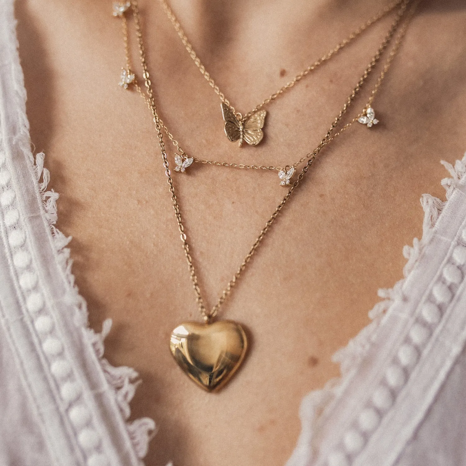 Filigrane Ketten | Hey Happiness Kette mit Schmetterling Anhänger Sterlingsilber in Gold