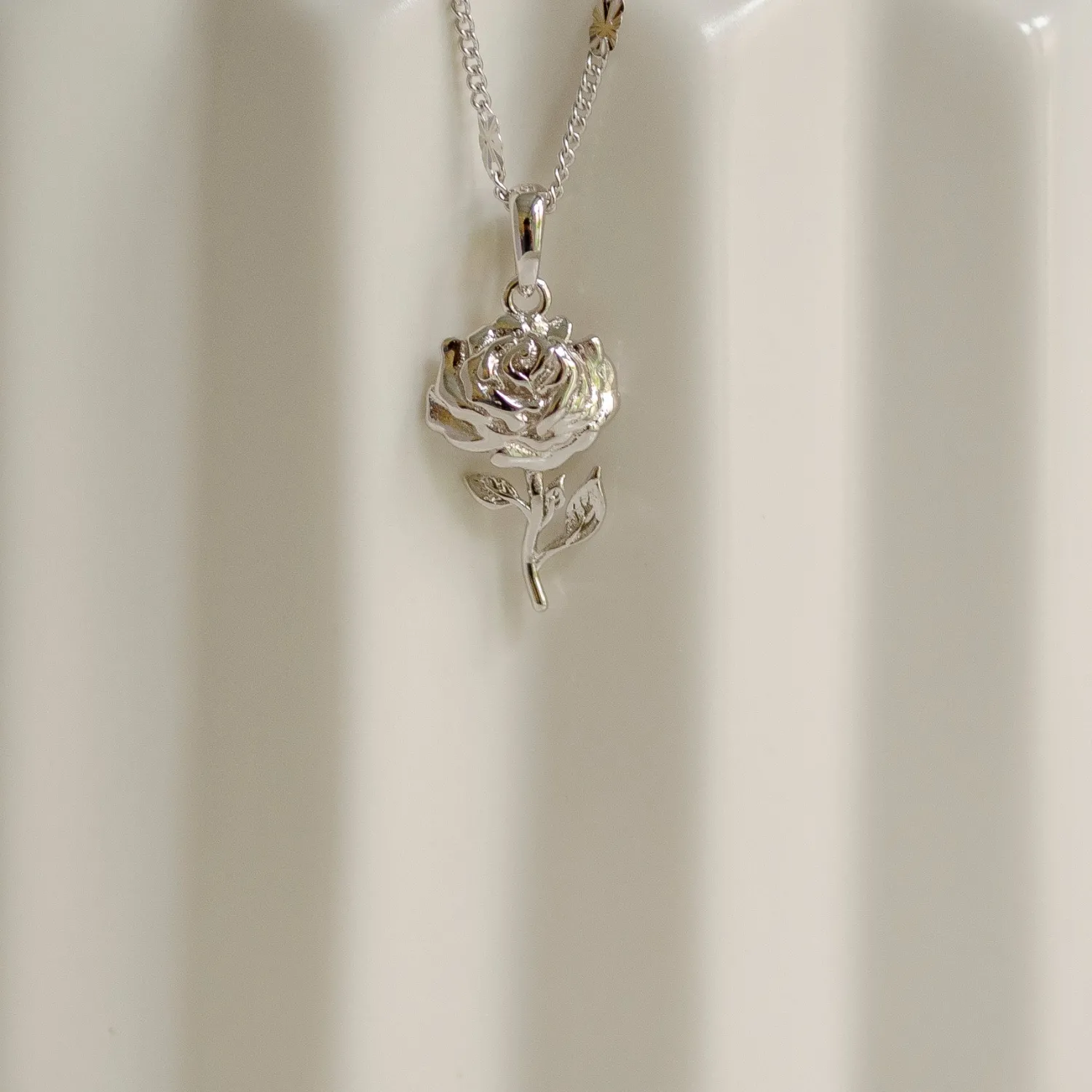 Filigrane Ketten | Hey Happiness Kette Rose Anhänger Sterlingsilber Silver