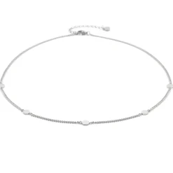 Filigrane Ketten | Hey Happiness Kleine Plättchen Kette in Silberfarbe Silver