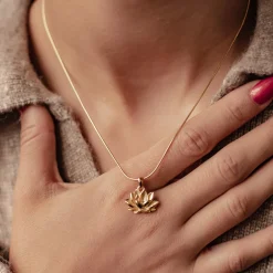 Anhänger | Filigrane Ketten | Hey Happiness Lotus Anhänger Halskette für Ausdauer aus Sterlingsilber