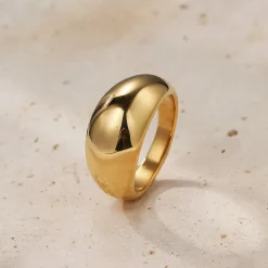 Auffällige Ringe | Hey Happiness Massiver Kuppelring aus Edelstahl Gold