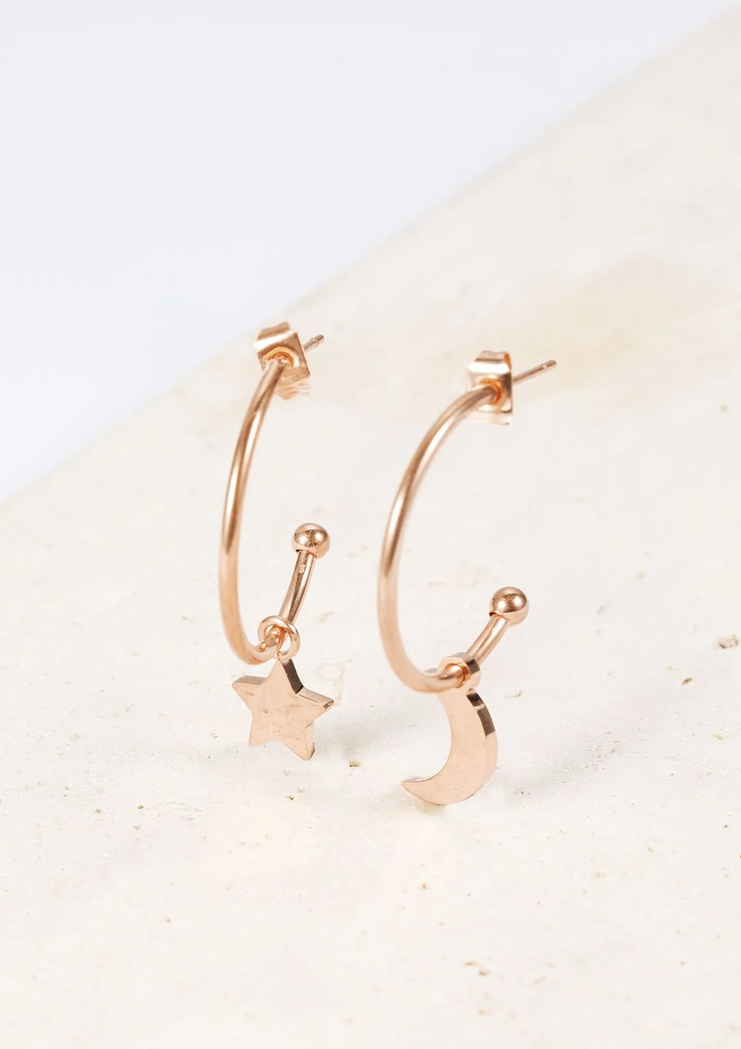 Creolen | Hey Happiness Mond und Stern Creolen in Rosegold Rose Gold