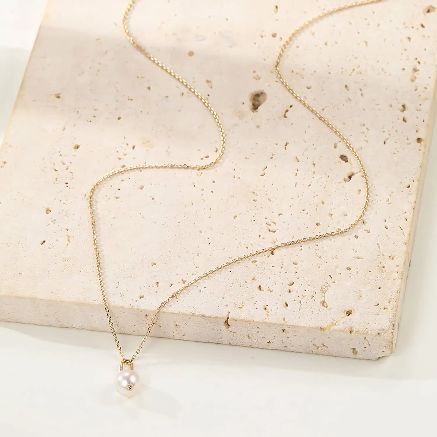 Filigrane Ketten | Hey Happiness New Beginnings Perlenanhänger Halskette 14K Gold