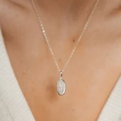 Anhänger | Hey Happiness Ovaler Anhänger mit Rose Sterlingsilber Silver