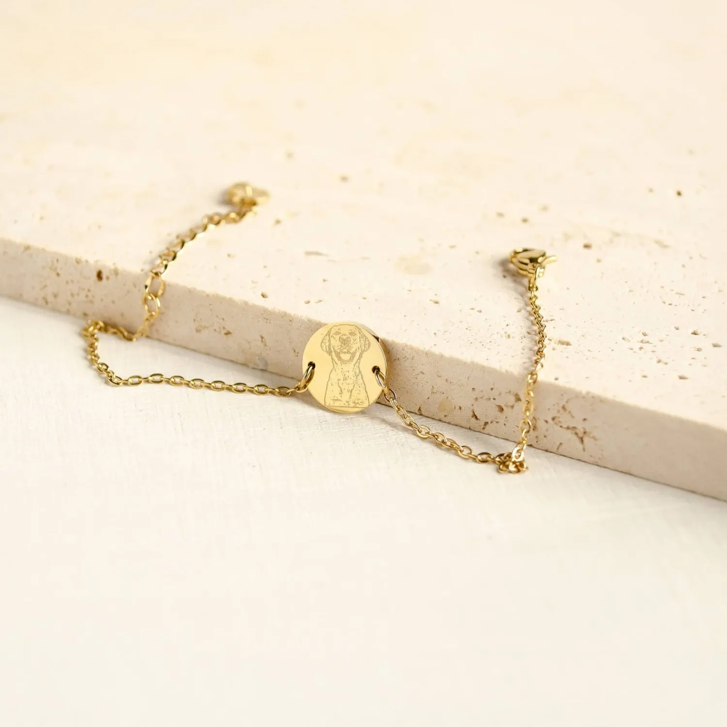 Charm Armbänder | Hey Happiness Personalisiertes rundes Haustier Armband aus Edelstahl