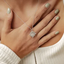 Filigrane Ketten | Hey Happiness Protection Kette mit Anhänger aus Sterlingsilber