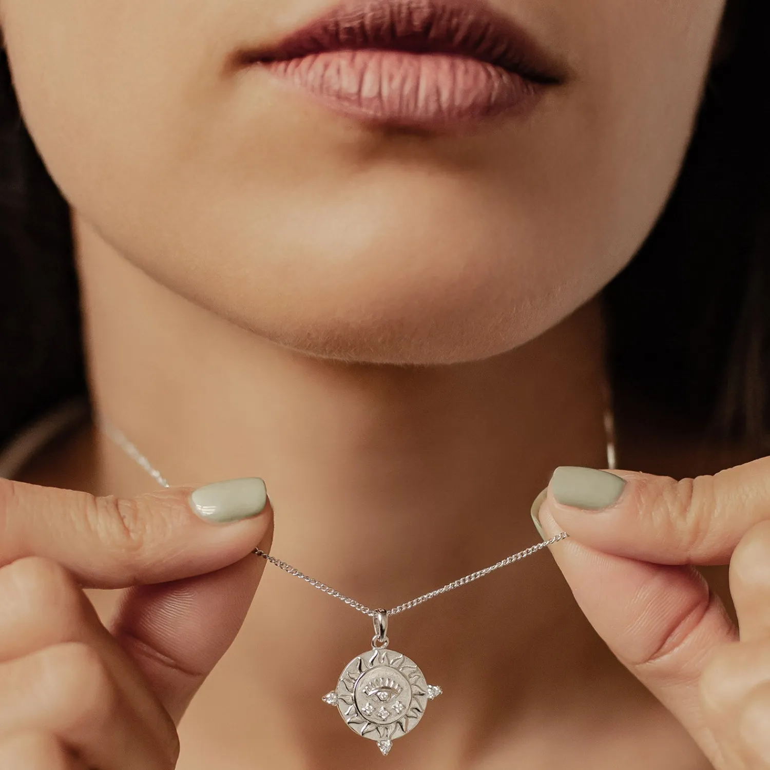 Filigrane Ketten | Hey Happiness Protection Kette mit Anhänger aus Sterlingsilber