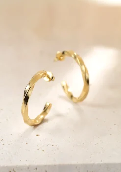 Creolen | Hey Happiness Quadratische Gedrehte Creolen in Gold