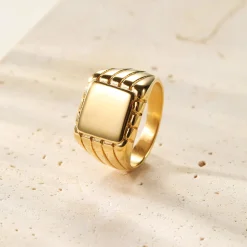 Auffällige Ringe | Hey Happiness Quadratischer Siegelring für Herren aus Edelstahl