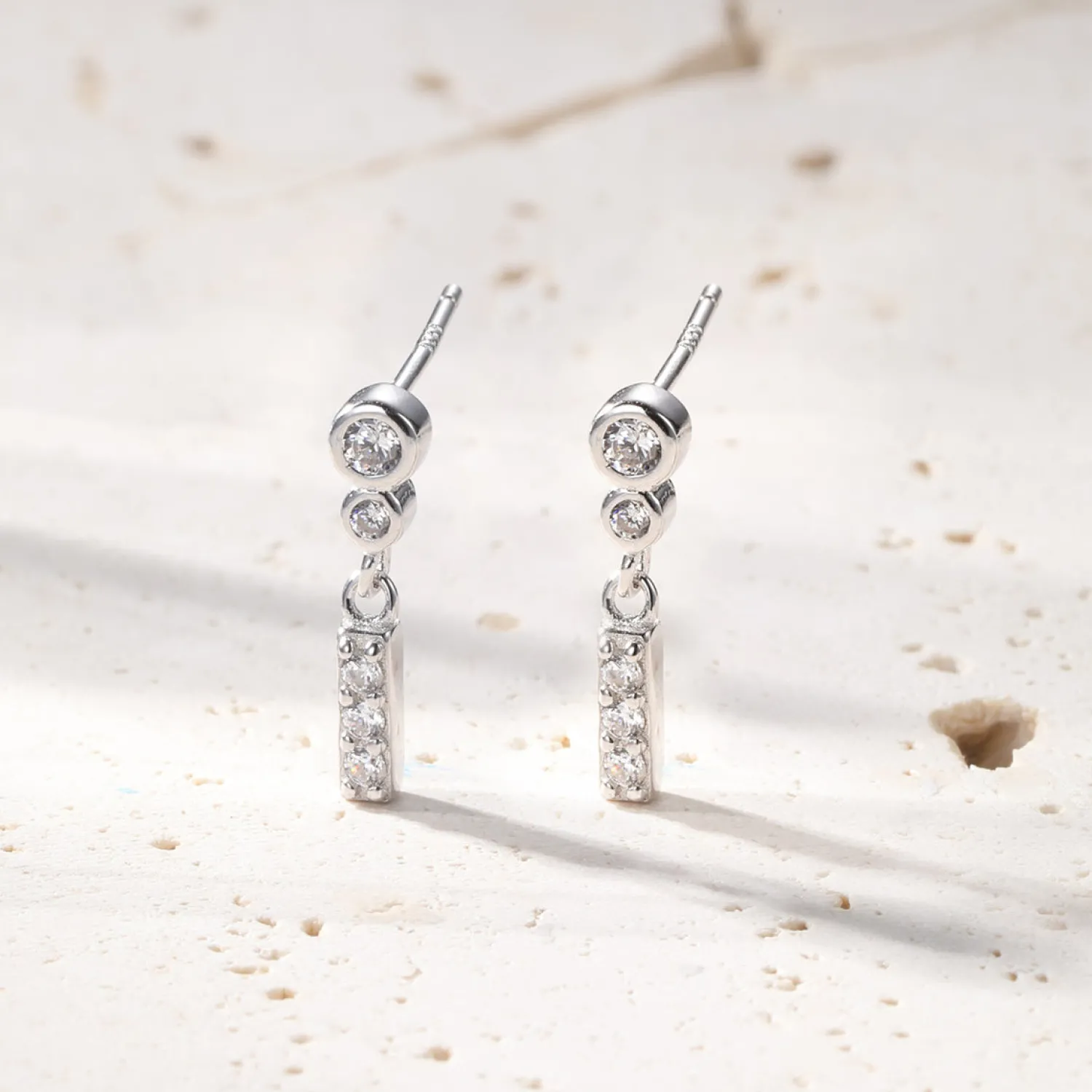Ohrstecker | Hey Happiness Runde Ohrstecker Hängend mit Stab Sterlingsilber
