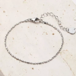 Ketten Armbänder | Hey Happiness Stab und Kugel Armband in Silber Silver