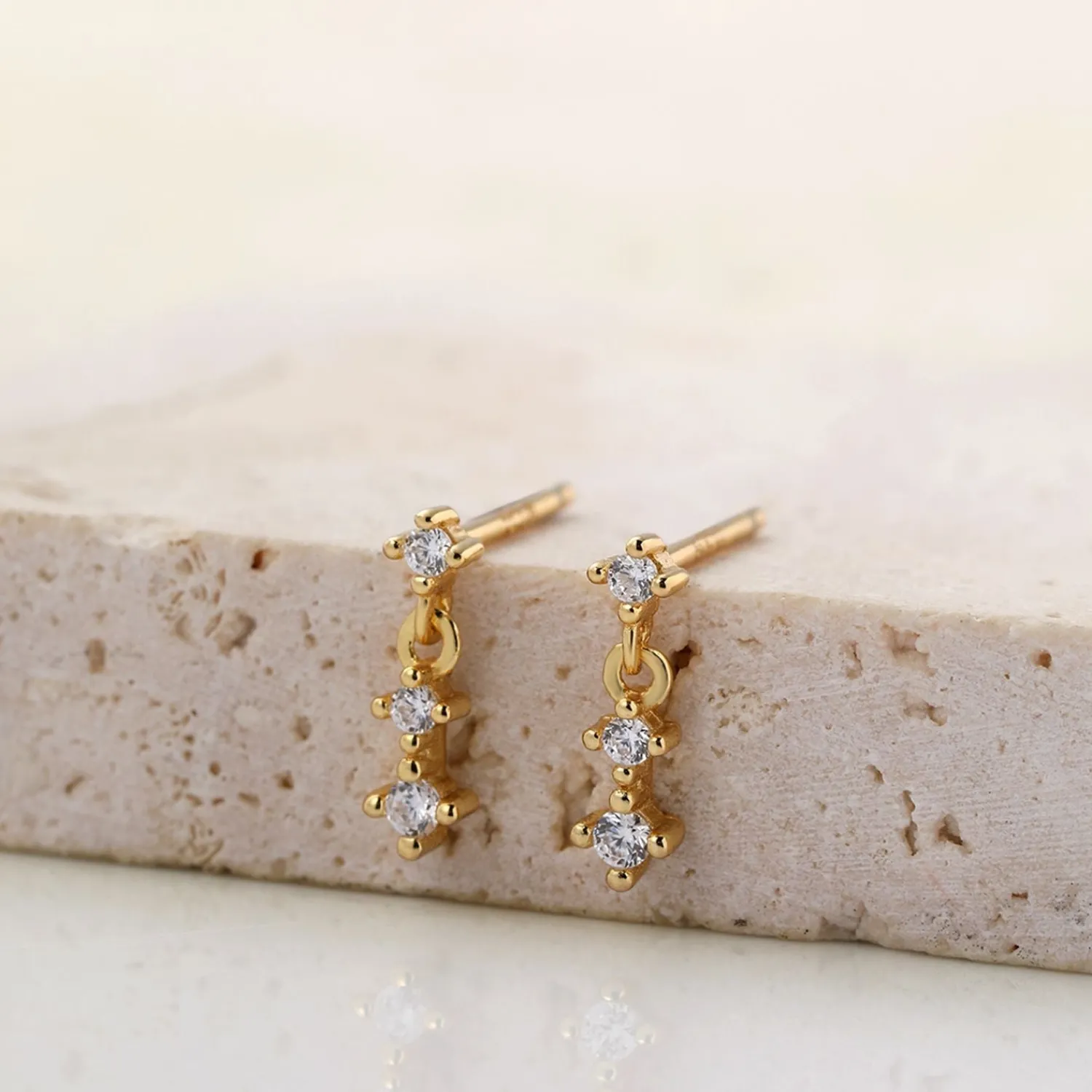 Ohrstecker | Hey Happiness Trio Tropfen-Ohrstecker aus Sterlingsilber in Gold
