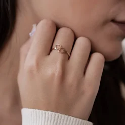 Schlichte Ringe | Hey Happiness Verbundene Herzen Ring aus Edelstahl