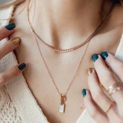 Perlenketten | Filigrane Ketten | Hey Happiness Viereck Anhänger Kette mit Knebelverschluss in Rosegold Rose Gold