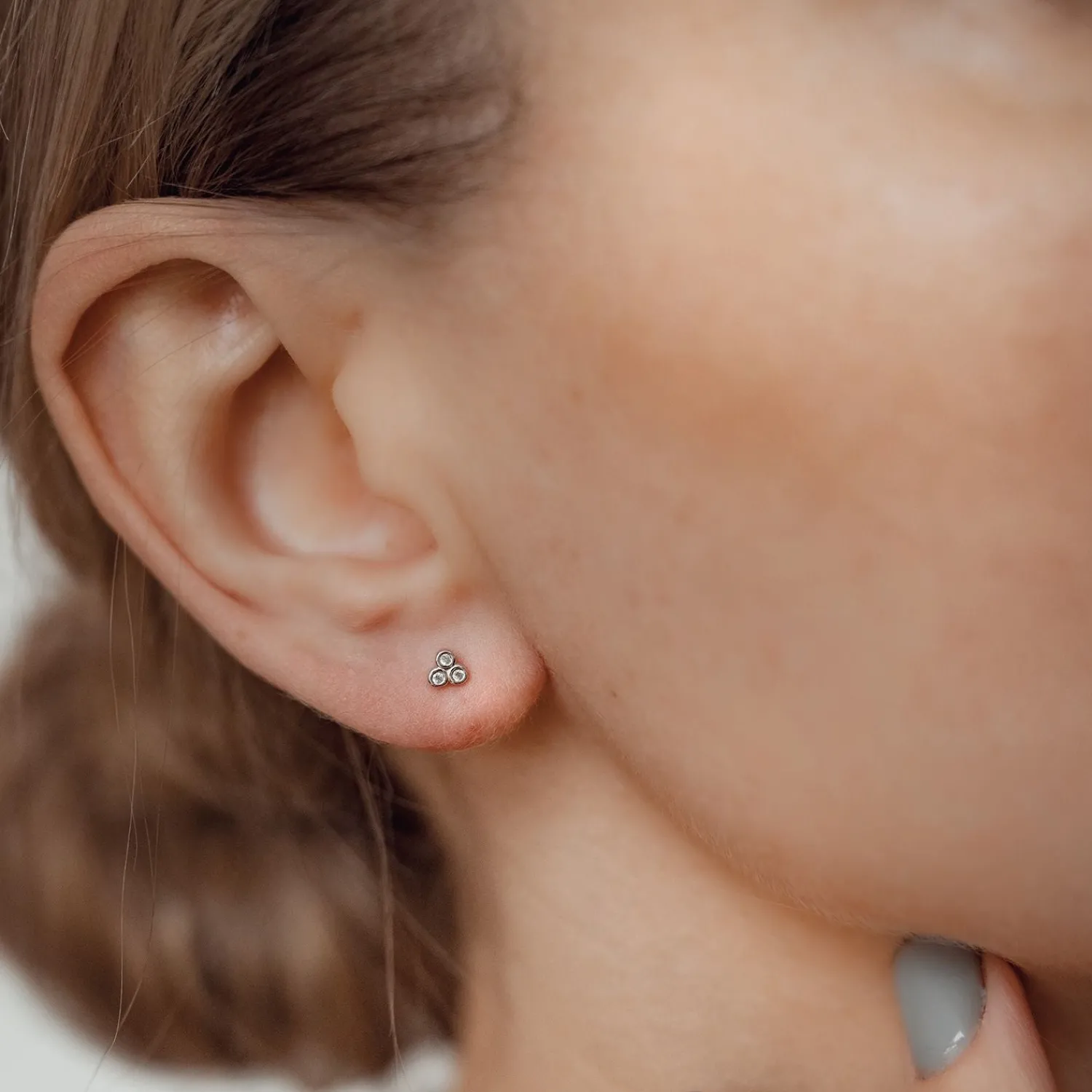 Ohrstecker | Hey Happiness Weiße Triad Ohrstecker aus Sterlingsilber Silver