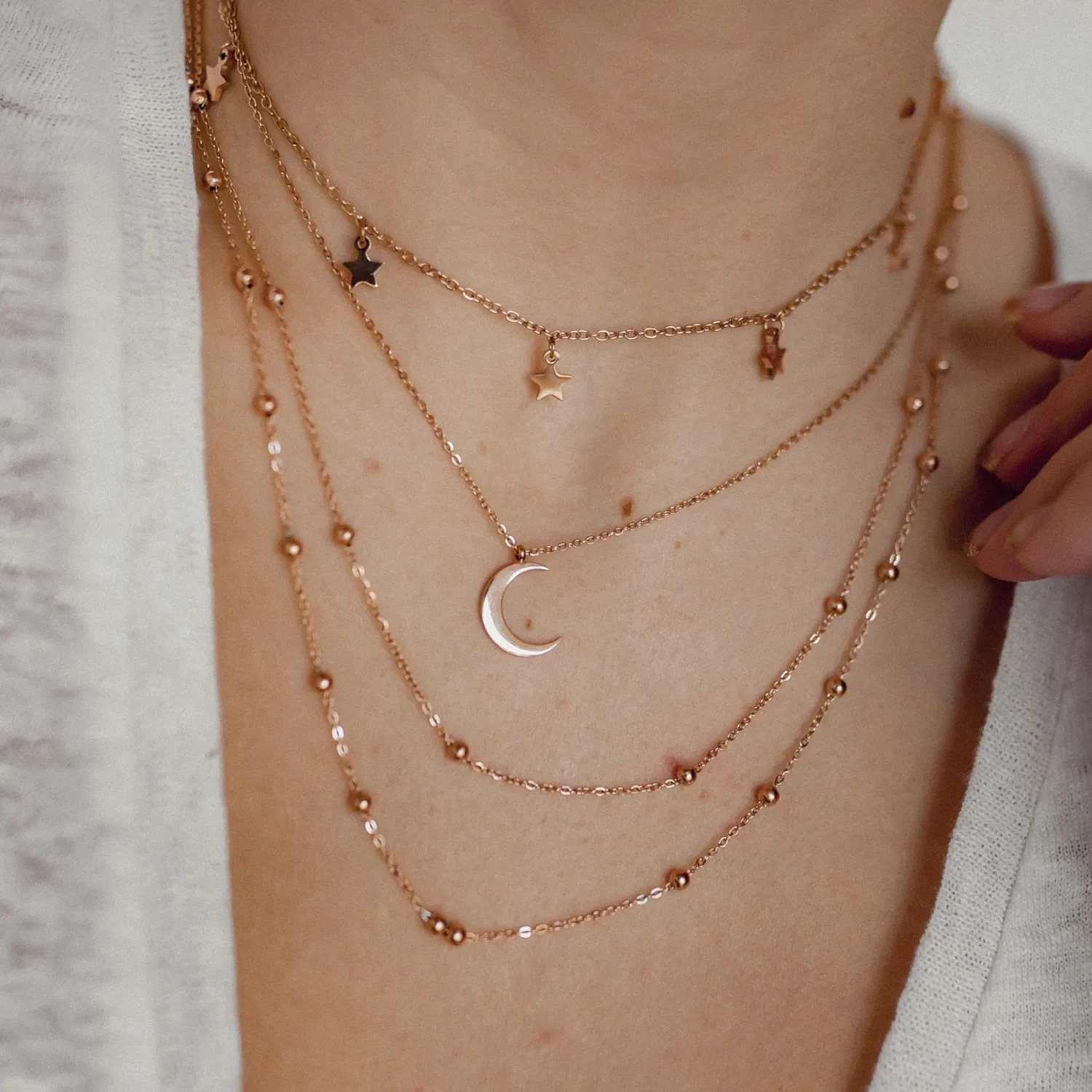 Choker Ketten | Filigrane Ketten | Hey Happiness Zarte Kette Sterne in Rosegold Rose Gold
