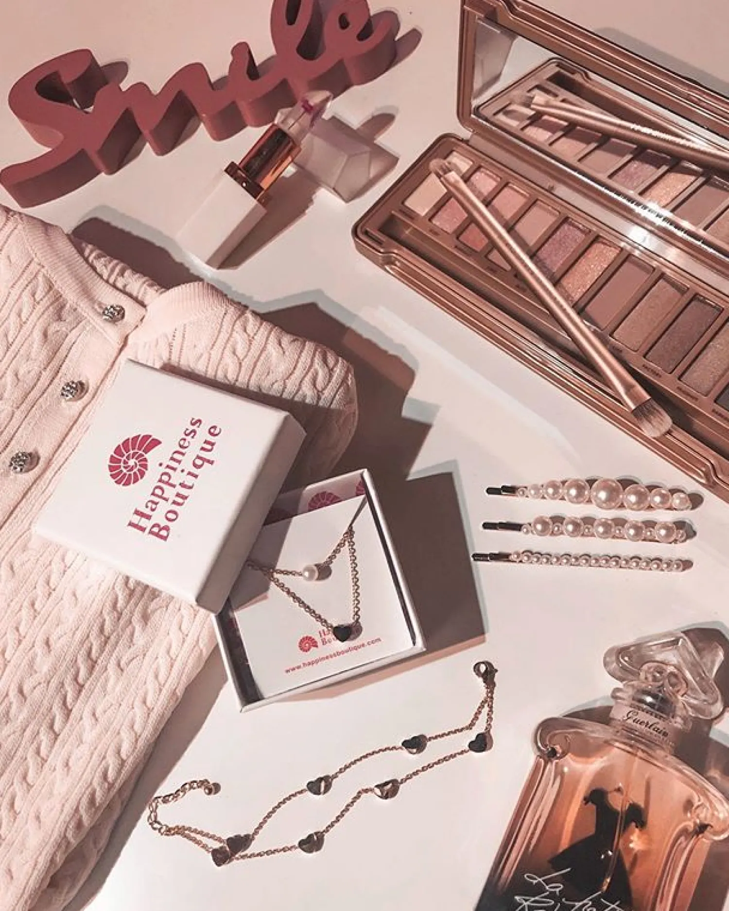 Charm Armbänder | Hey Happiness Zartes Armband Liebe in Rosegold Rose Gold